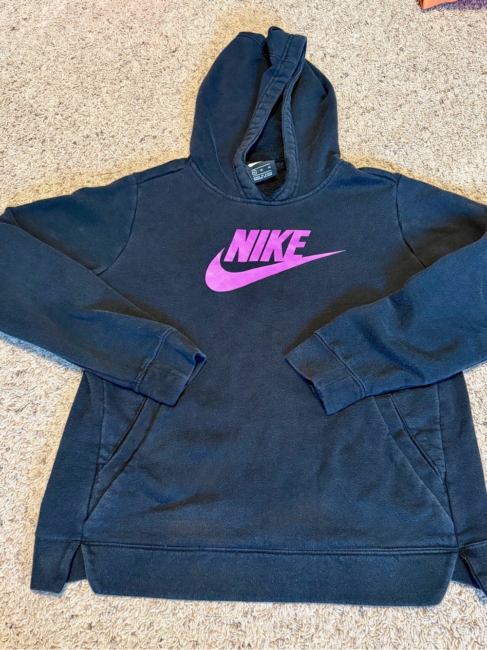 Nike Youth XL Black Hoodie Purple-Pink Swoosh
